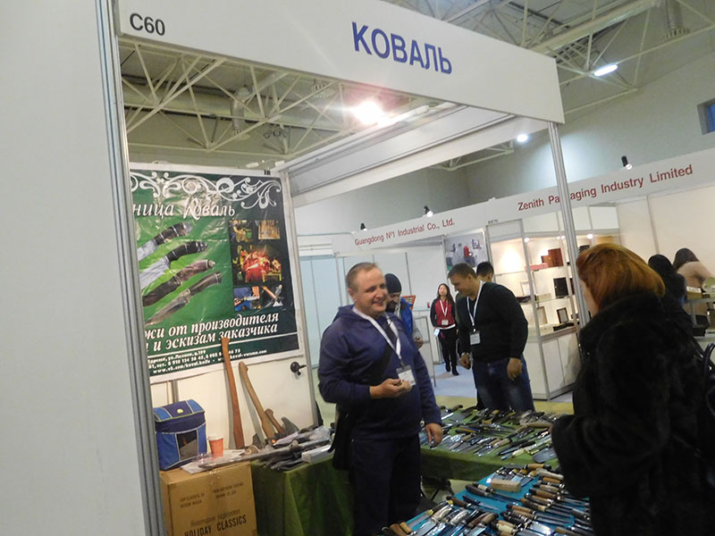 Ножи кузницы «Коваль» – ручная работа из натуральных материалов
