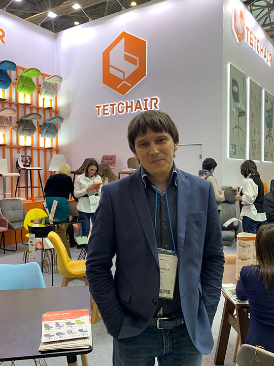 Кресла из будущего на стенде компании Tetchair