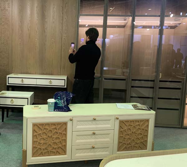 Успешная премьера мебельной коллекции мебели на стенде компании «Биомебель»